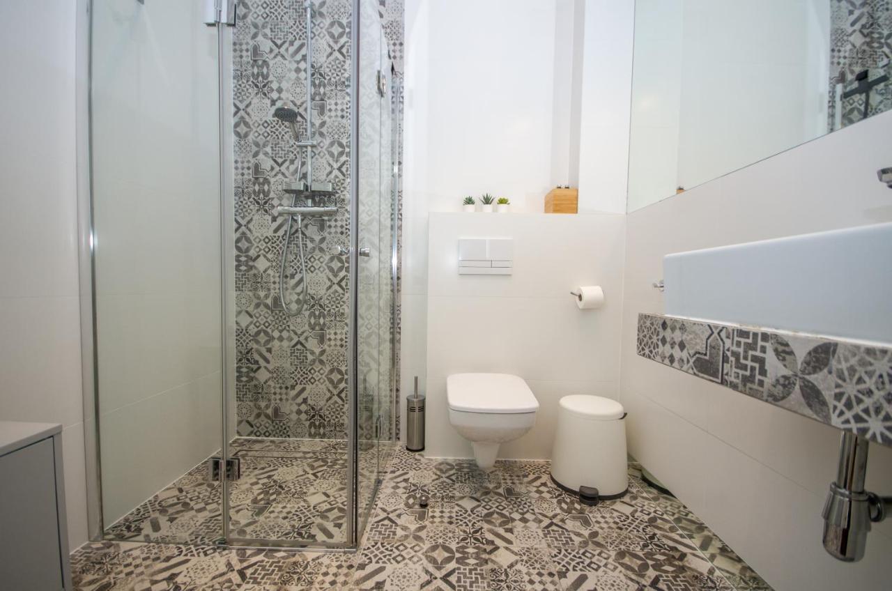 Inpoint Wielopole 32 Boutique Apartments Old Town&Kazimierz District Krakow Dış mekan fotoğraf