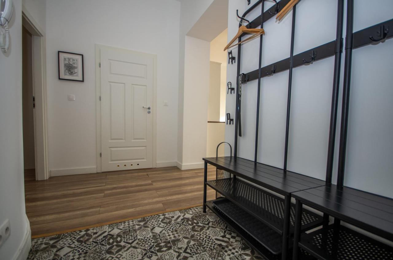 Inpoint Wielopole 32 Boutique Apartments Old Town&Kazimierz District Krakow Dış mekan fotoğraf